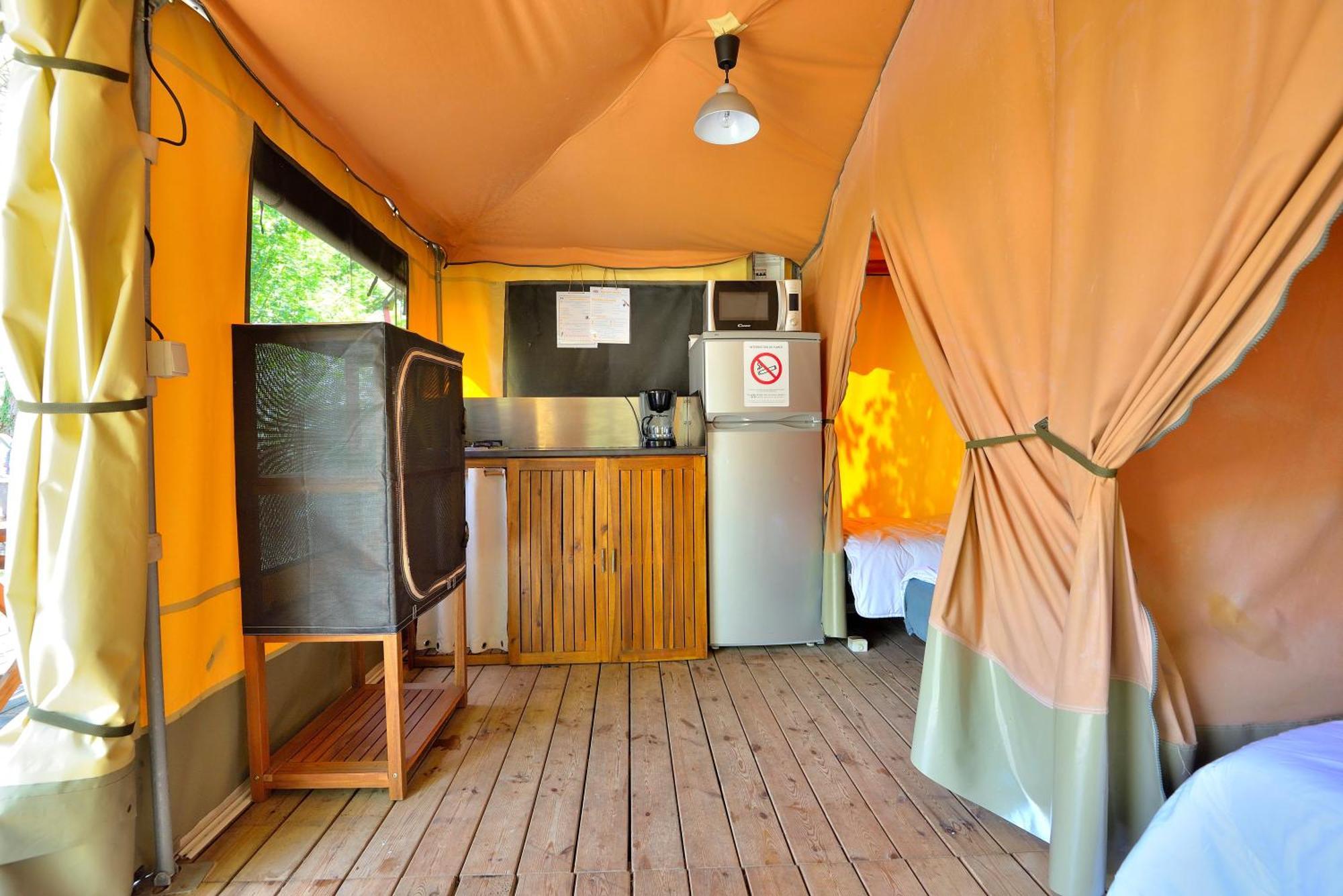 Camping Etang de la Vallée Combreux Chambre photo