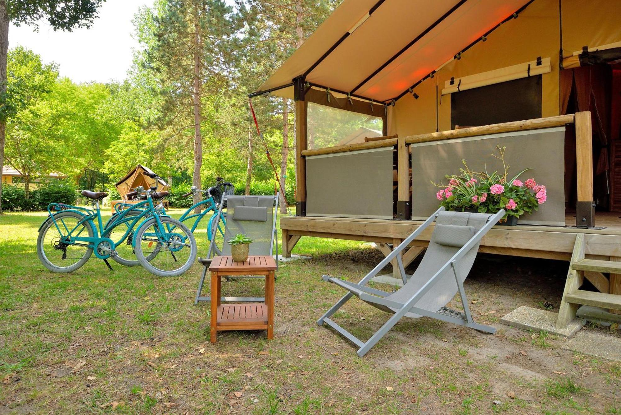 Camping Etang de la Vallée Combreux Chambre photo